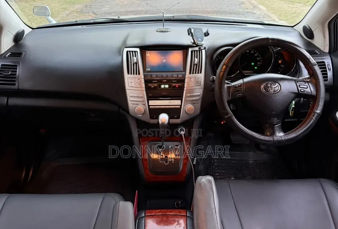 Toyota Harrier 2007 Silver