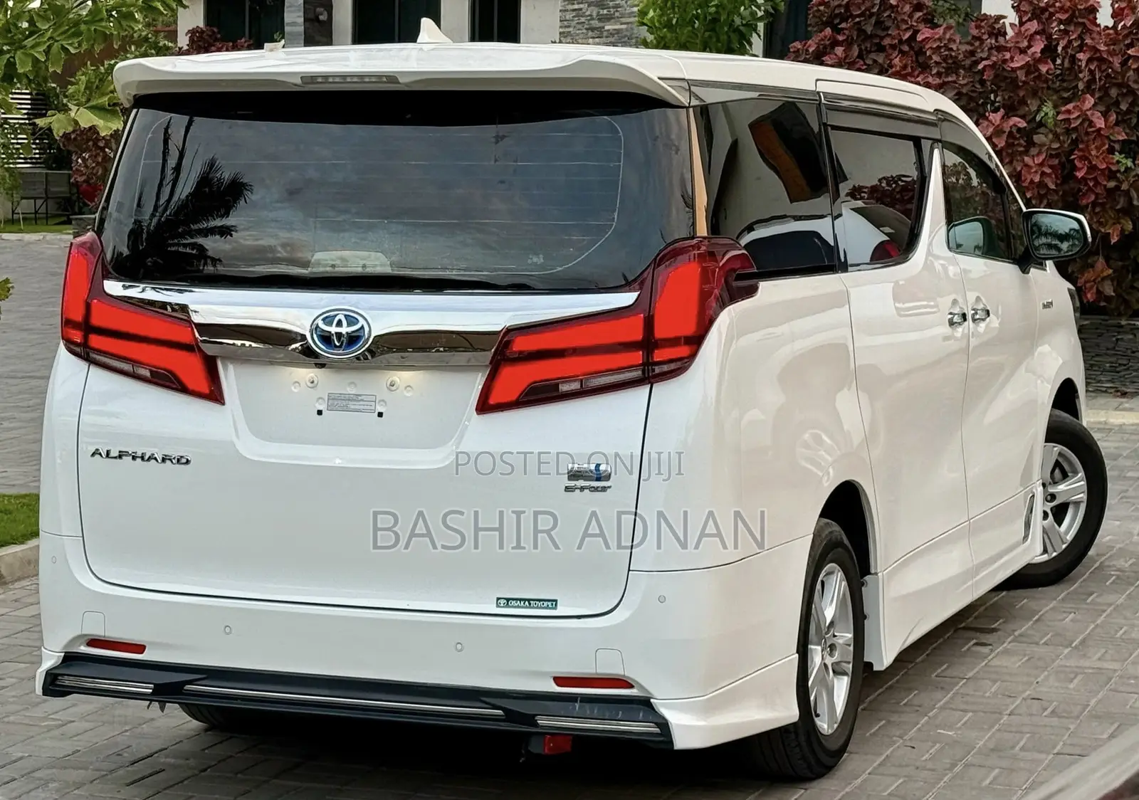 Toyota Alphard 2.5 Hybrid AWD 2019 White