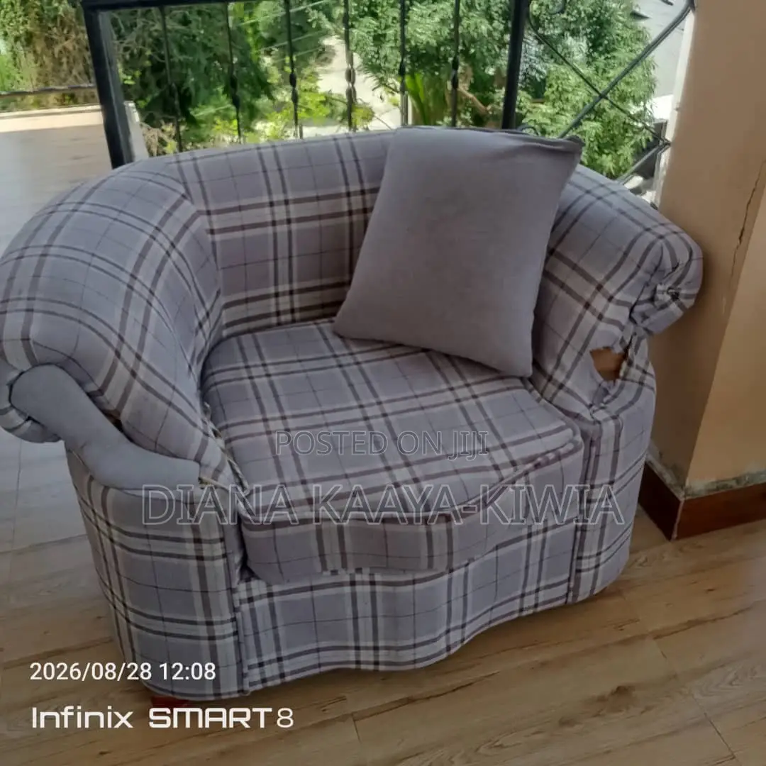 Sofa Set/Couch