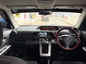 Toyota Corolla Rumion 2009 Maroon