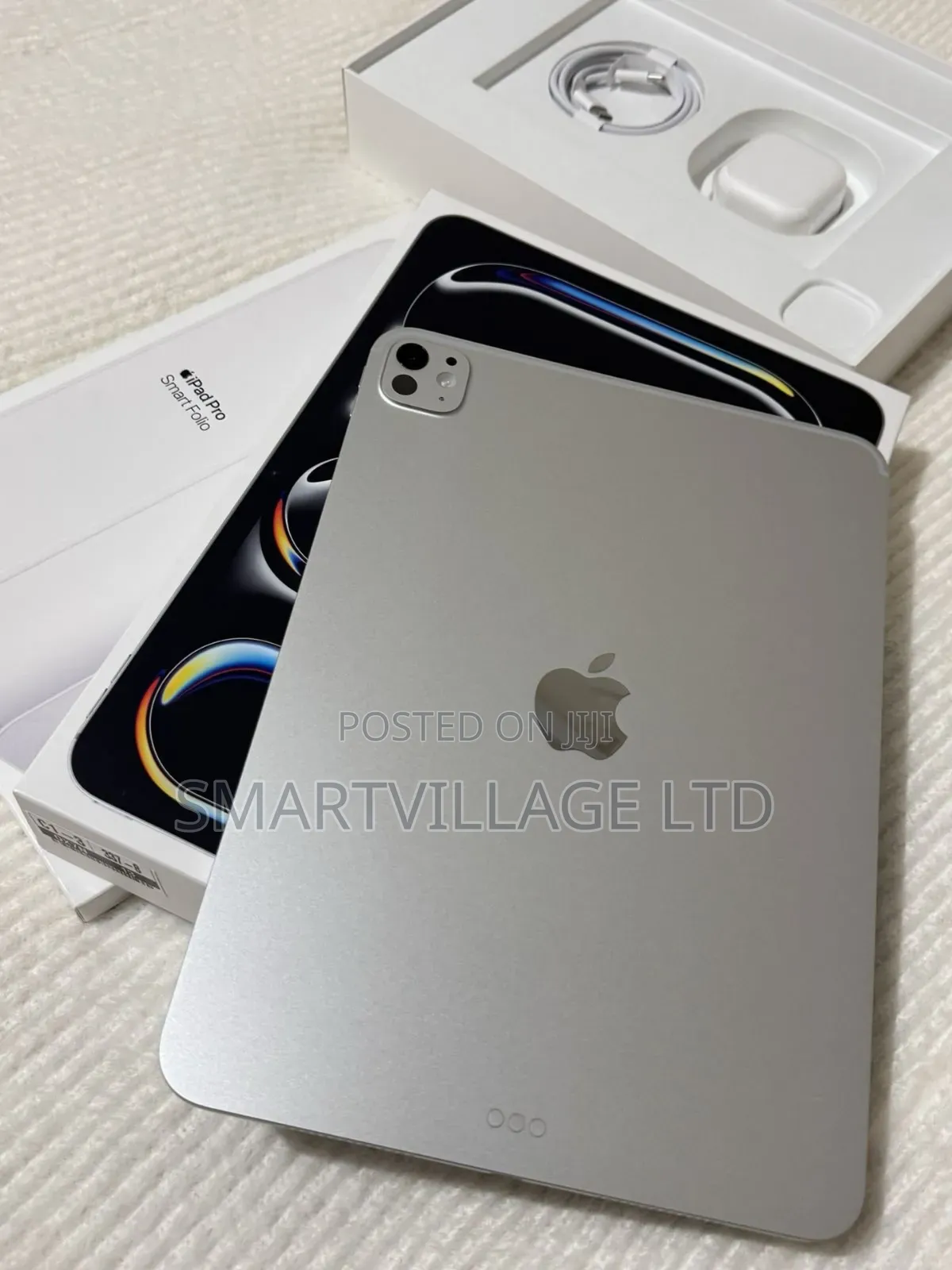 New Apple iPad Pro 13 (2024) 256 GB