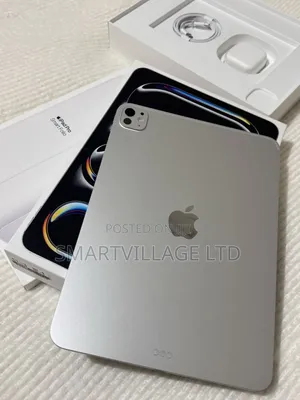 New Apple iPad Pro 13 (2024) 256 GB