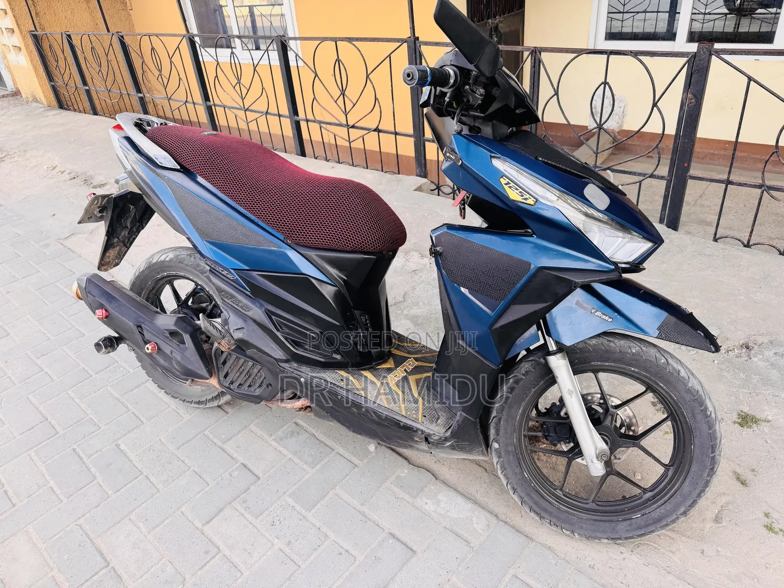 Honda 2017 Blue