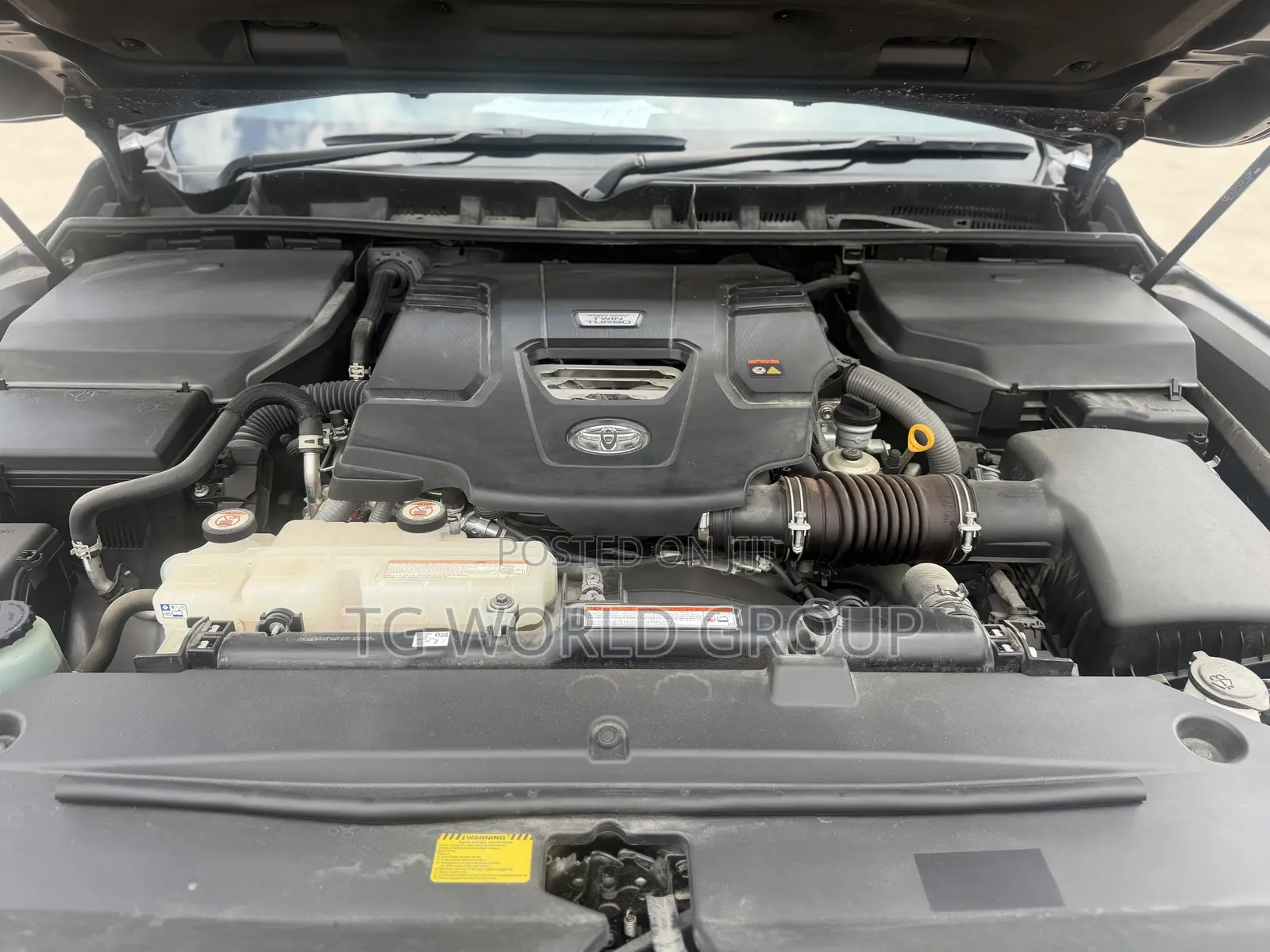 Toyota Land Cruiser LC300 2024 Gray