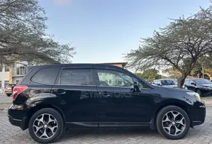 Subaru Forester 2016 Black
