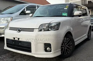 Toyota Corolla Rumion Hatchback 1.5 FWD 2009 Off white