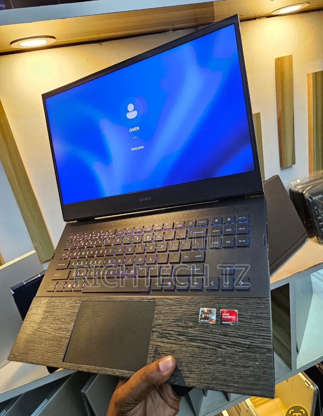 Laptop HP Omen 16 16GB AMD Ryzen 7 SSD 512GB