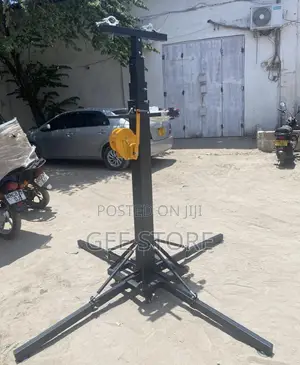 Heavy-Duty Mobile Telescopic Truss Lift Tower / Crank Light Stand