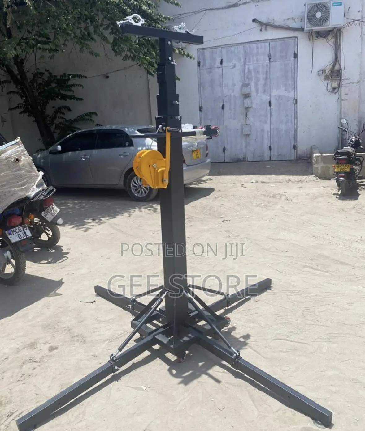 Heavy-Duty Mobile Telescopic Truss Lift Tower / Crank Light Stand
