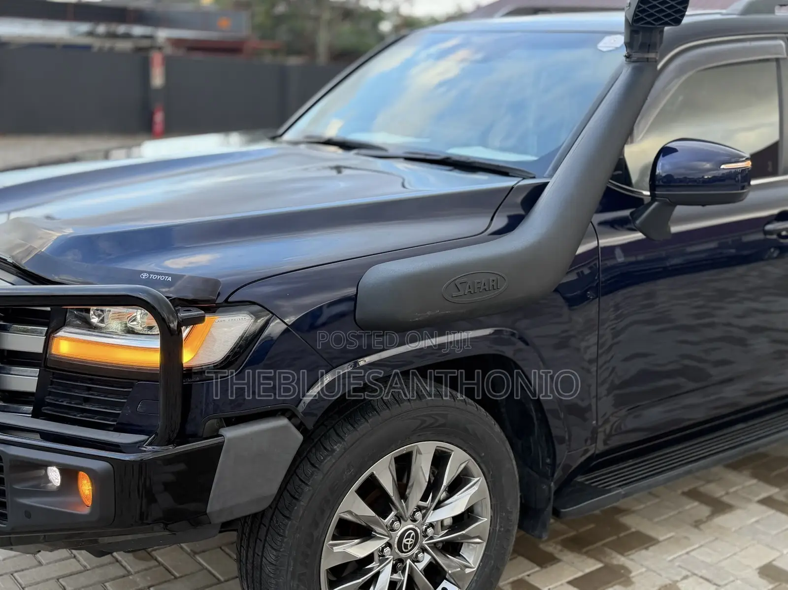 Toyota Land Cruiser 2024 Blue