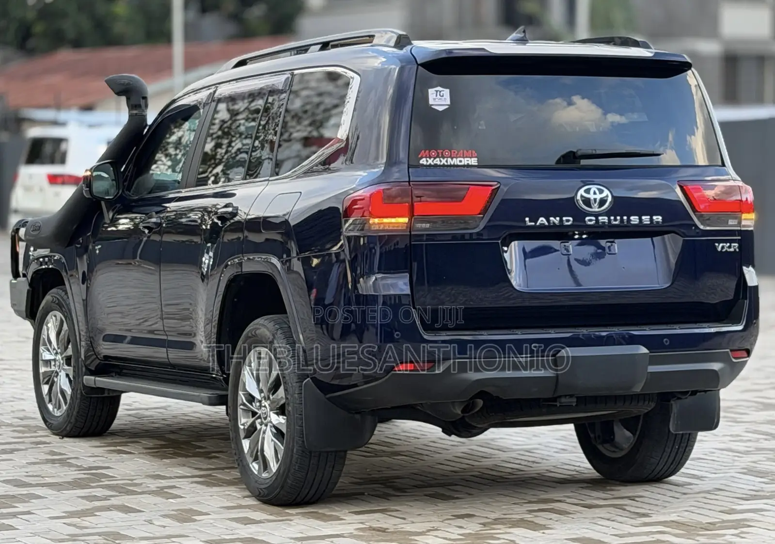 Toyota Land Cruiser 2024 Blue