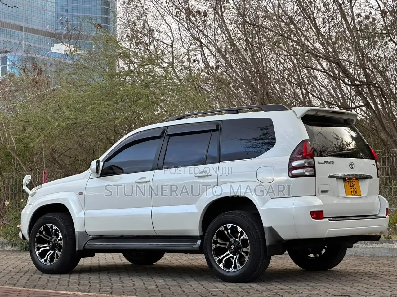 Toyota Land Cruiser Prado 2005 Pearl