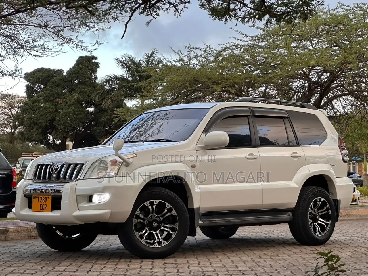 Toyota Land Cruiser Prado 2005 Pearl