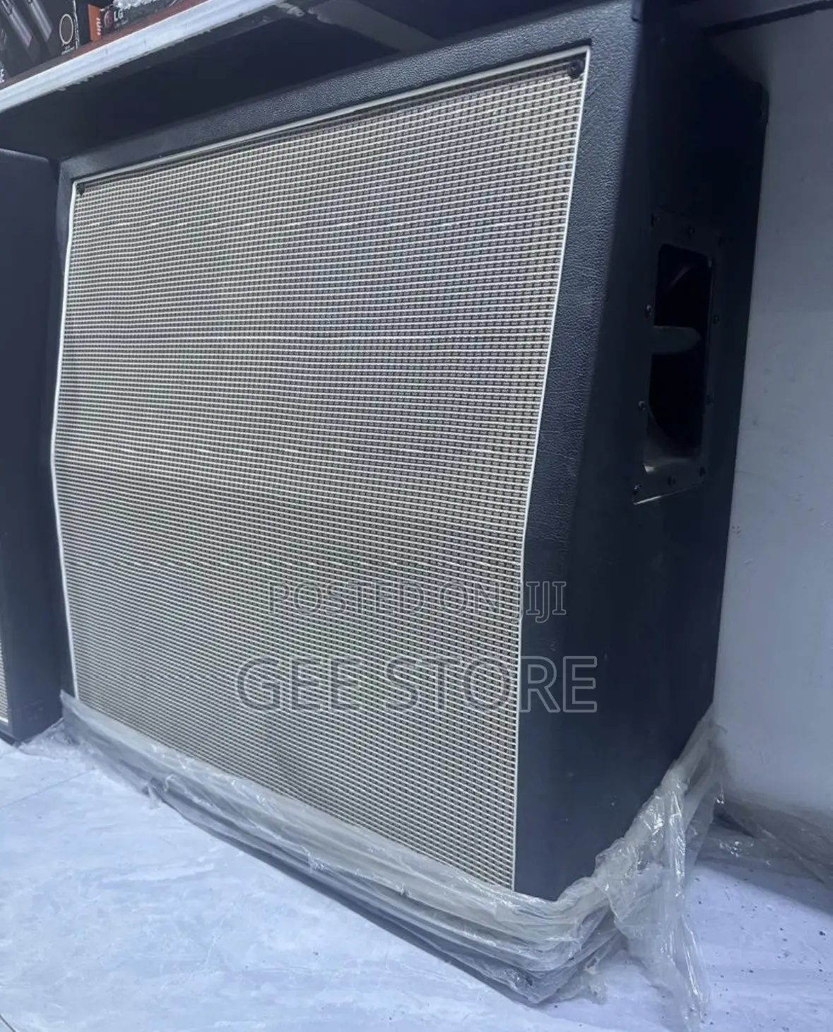 Vintage British-Style Guitar Speaker Extension Cabinet