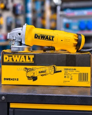 Dewalt Angle Ginder 4.5" (Dead Man Switch)