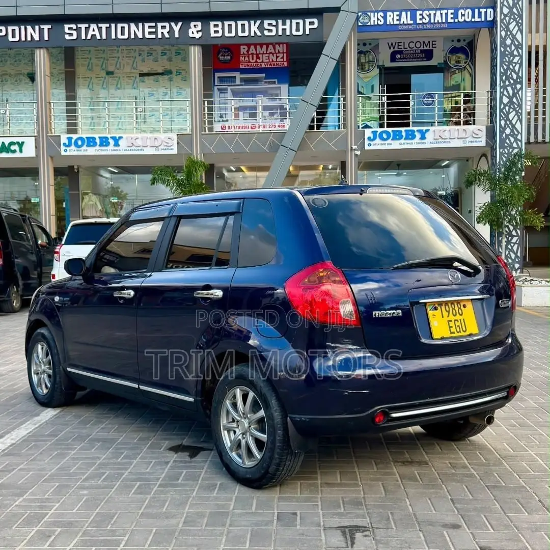 Mazda Verisa 2008 Blue