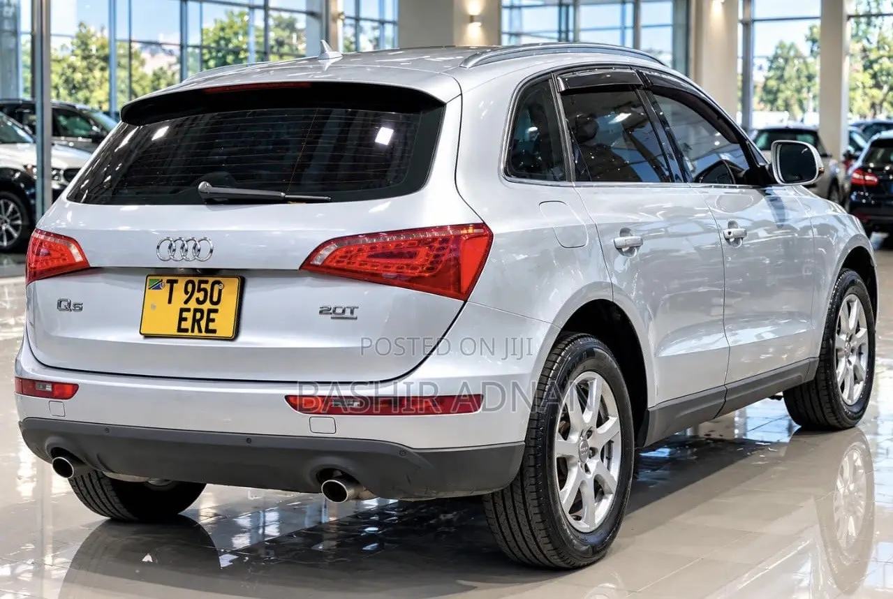 Audi Q5 2009 Silver