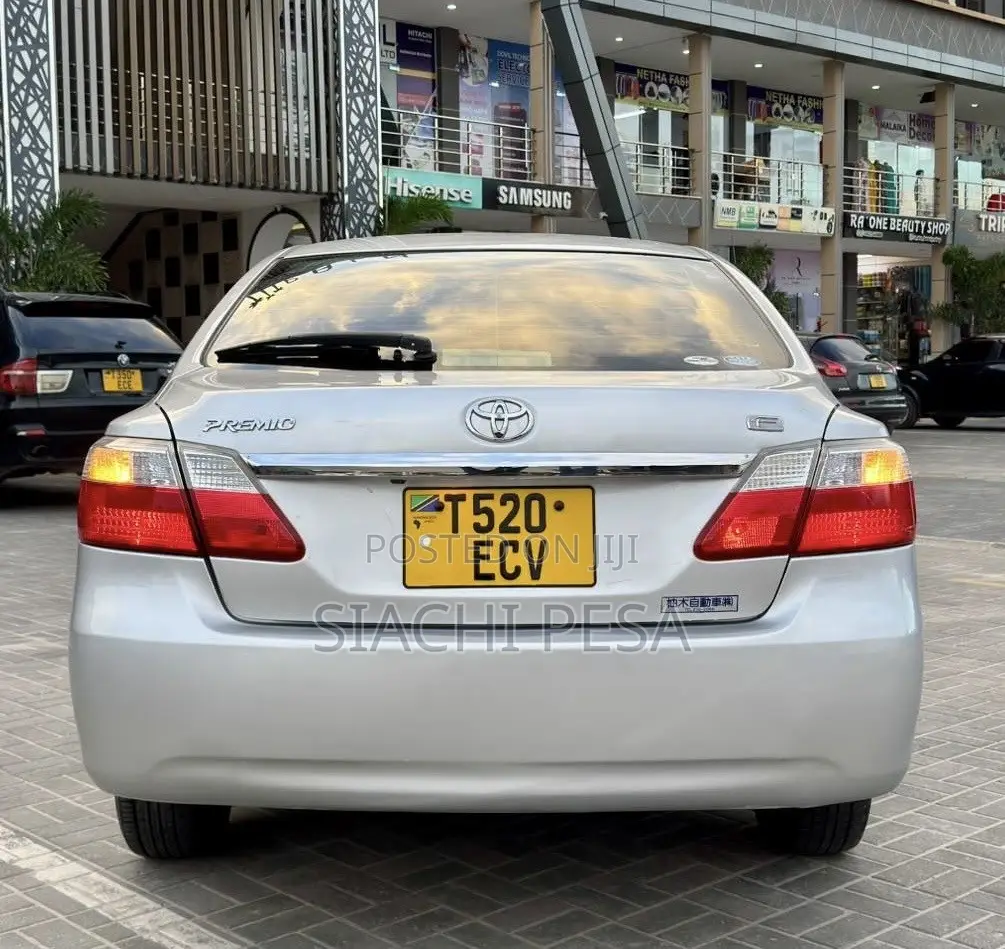 Toyota Premio 2009 Silver