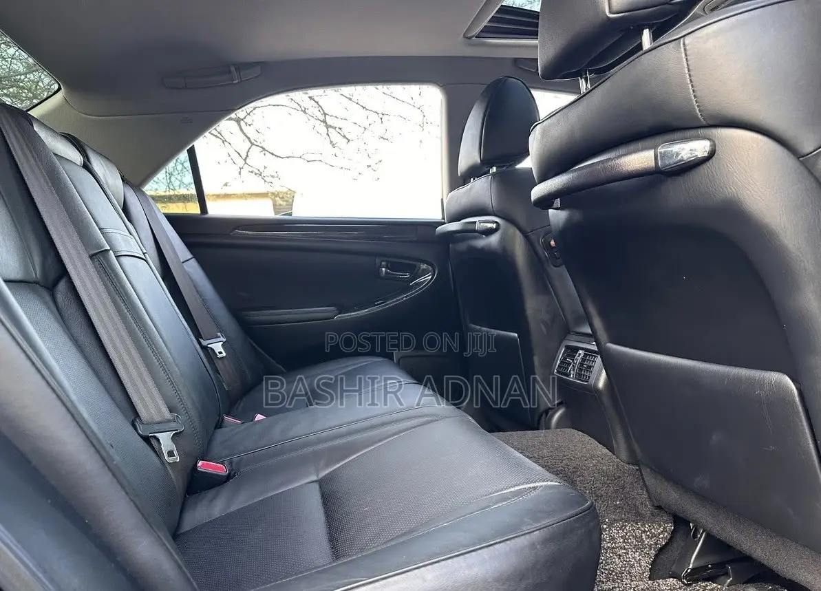 Toyota Crown 2007 Black