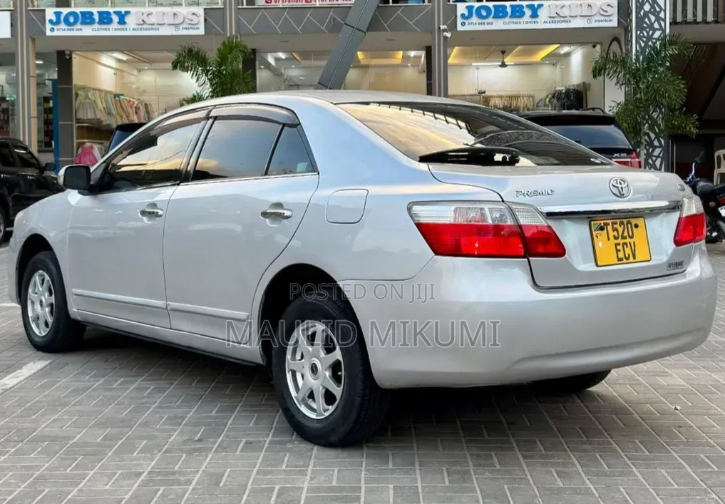 Toyota Premio 2009 Silver