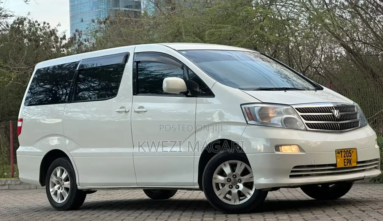 Toyota Alphard 2004 White