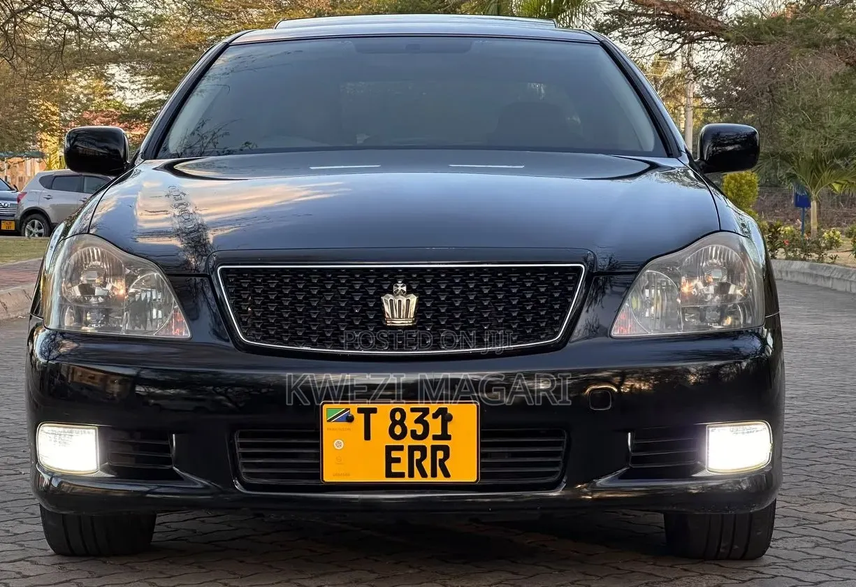 Toyota Crown 2007 Black