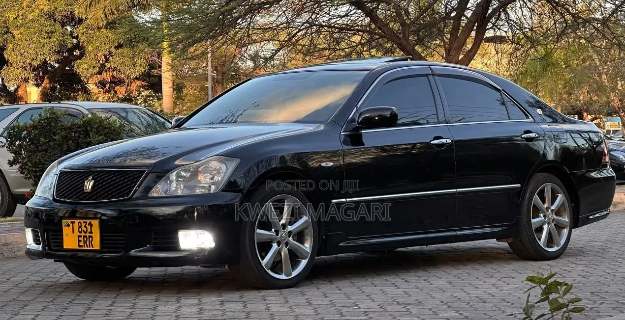 Toyota Crown 2007 Black