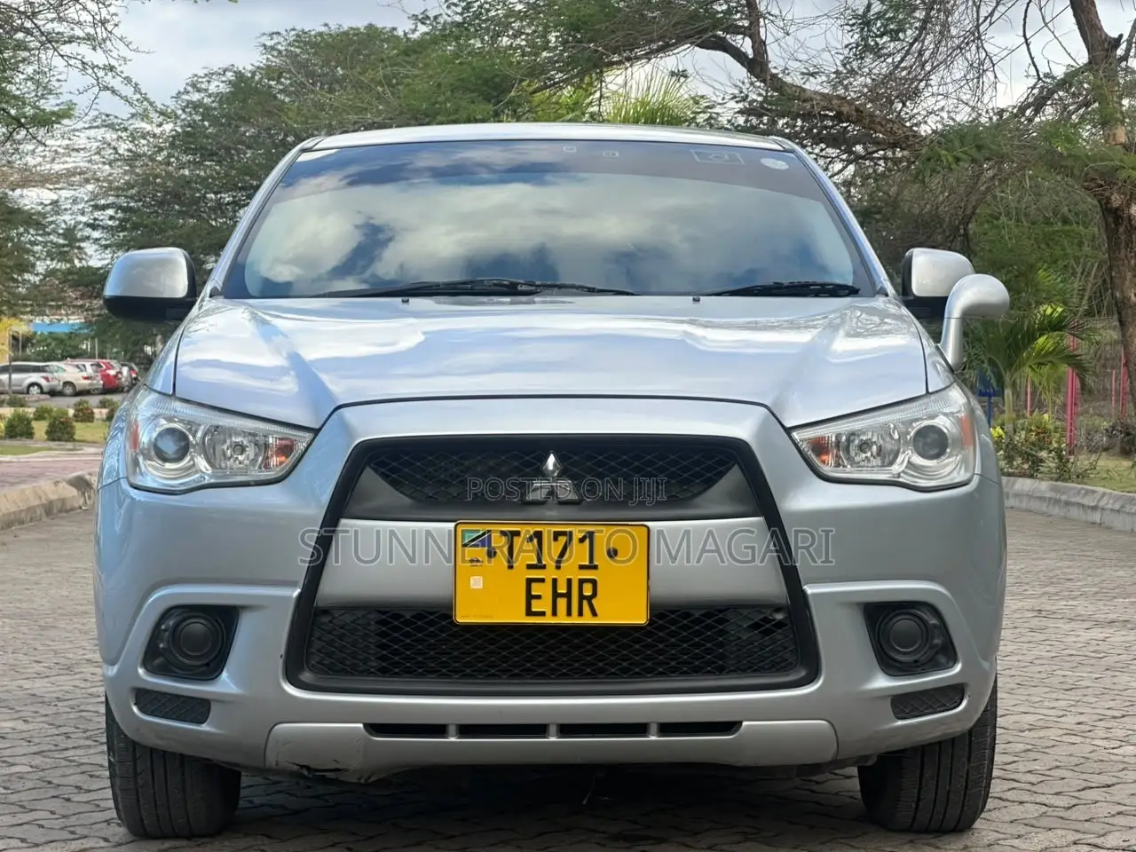 Mitsubishi RVR 2.0 2011 Gray