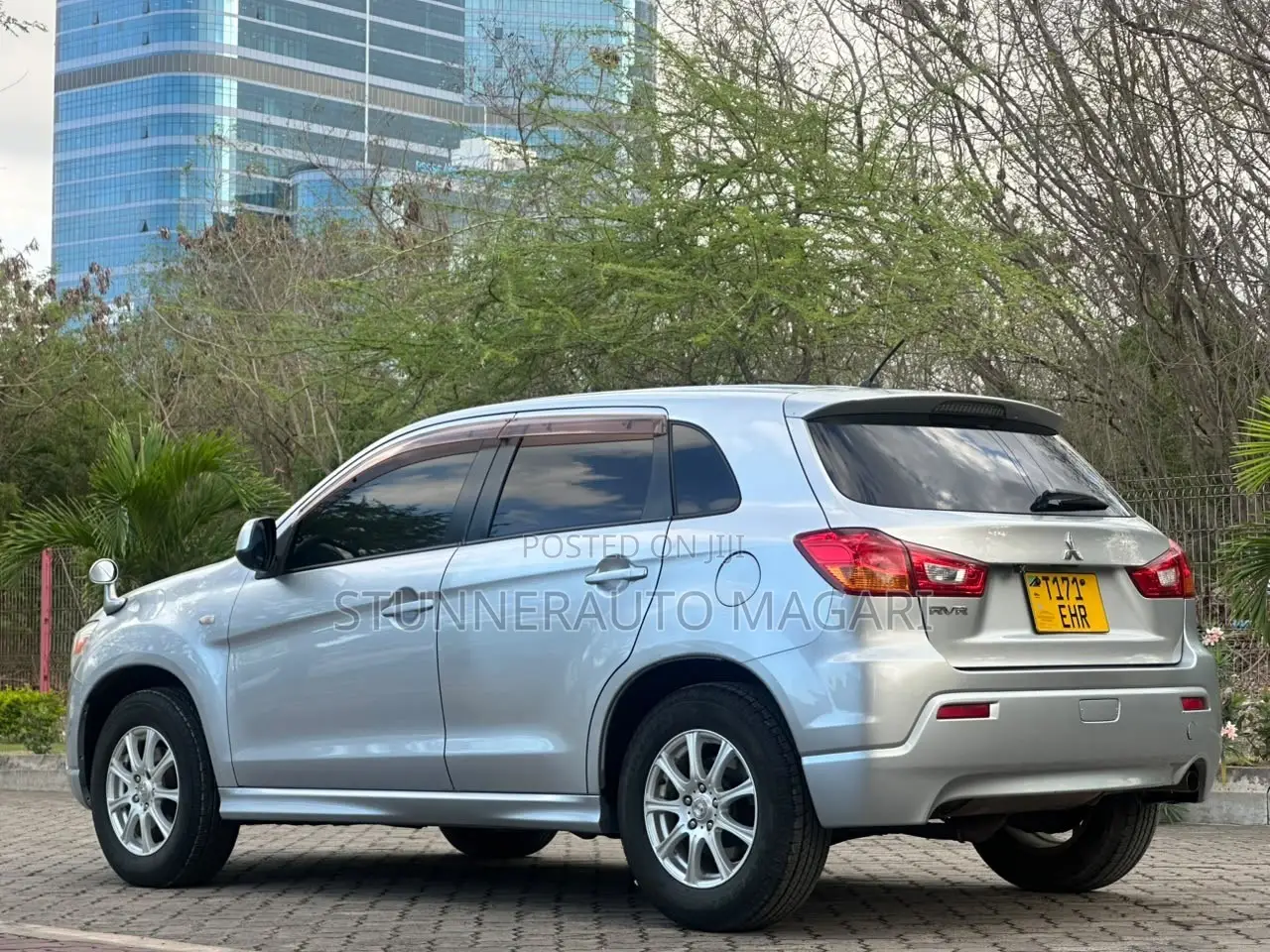 Mitsubishi RVR 2.0 2011 Gray