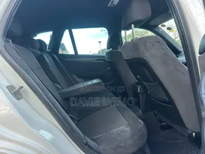 BMW X1 2011 Pearl