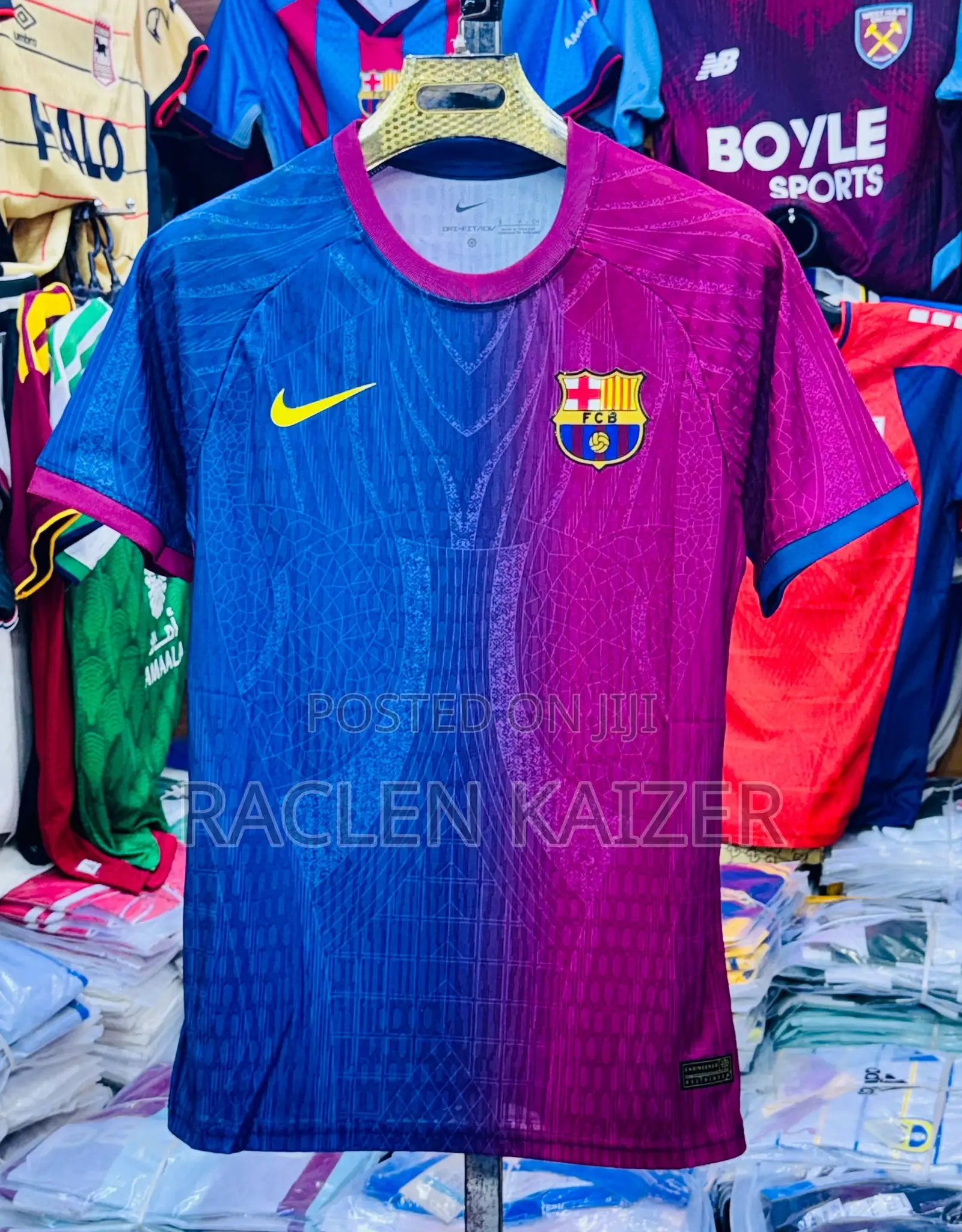 Barcelona Random Kits