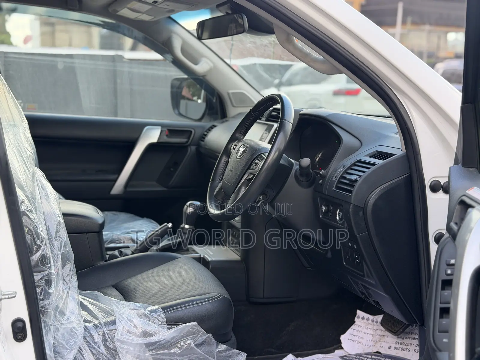 Toyota Land Cruiser Prado 2.8 2023 White