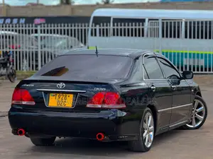 Toyota Crown 2007 Black