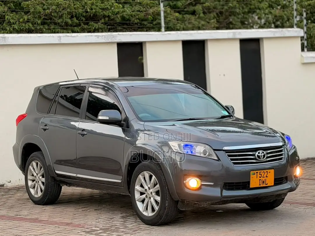 Toyota Vanguard 2011 Gray