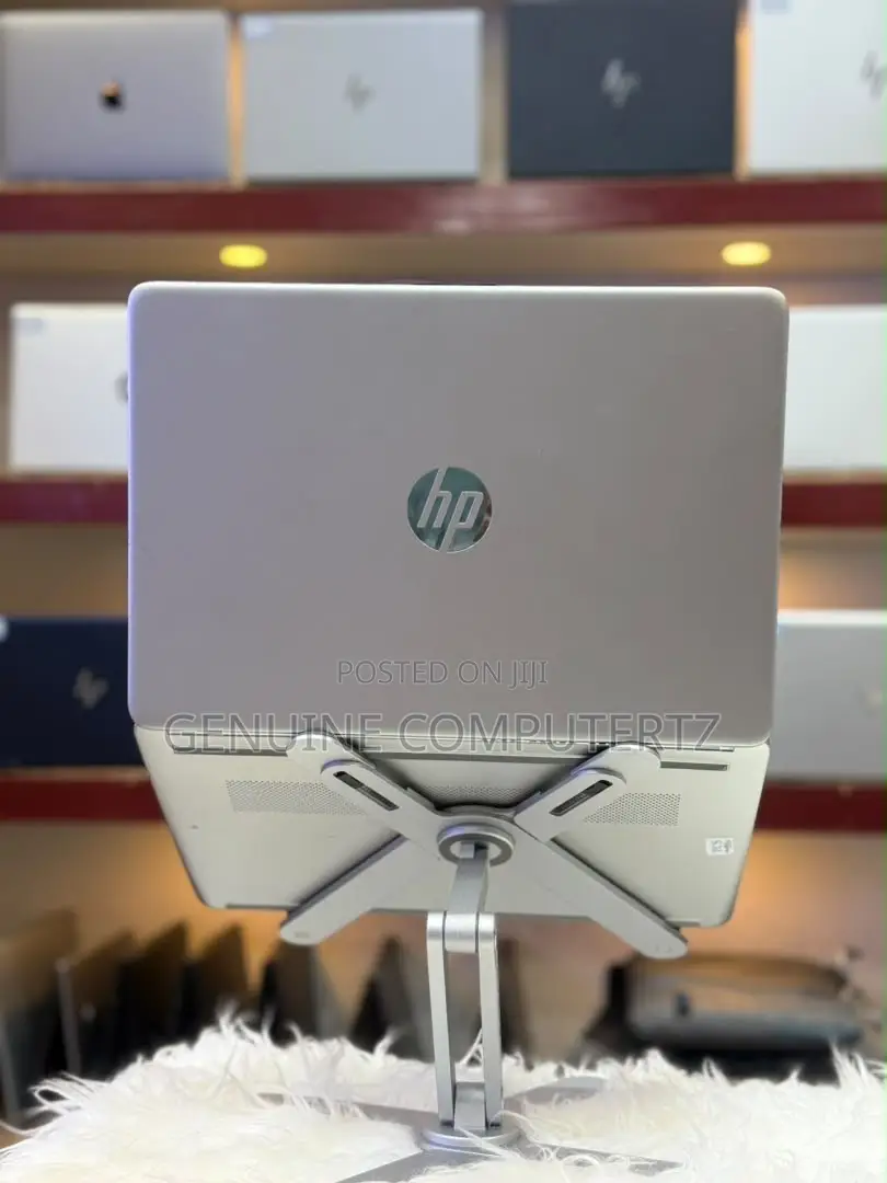 Laptop HP 14S 8GB AMD Ryzen 5 SSD 512GB