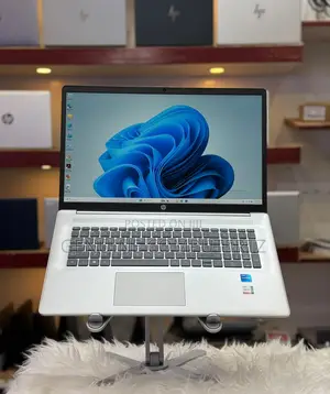Laptop HP 17-3000 16GB Intel Core i5 SSD 512GB
