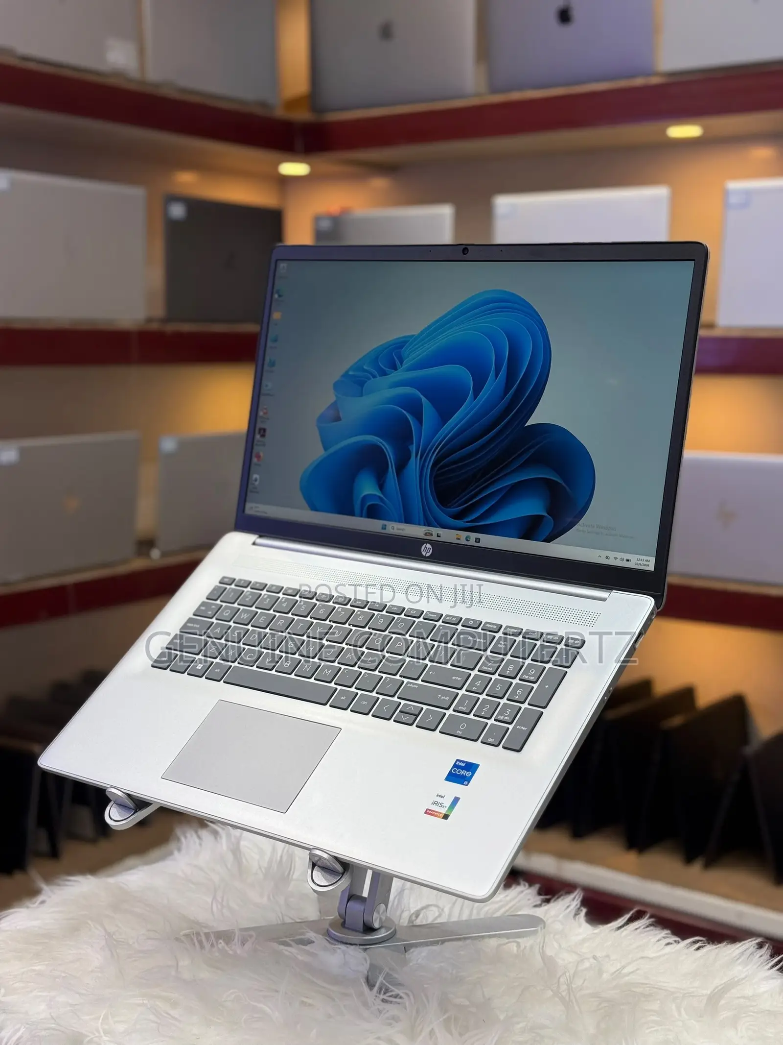 Laptop HP 17-3000 16GB Intel Core i5 SSD 512GB