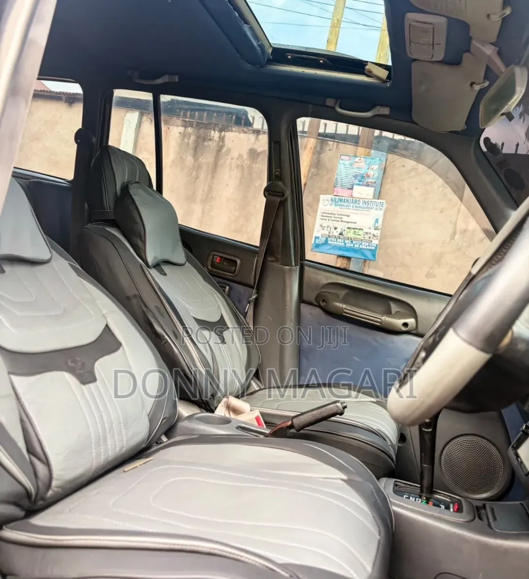 Toyota RAV4 2002 White