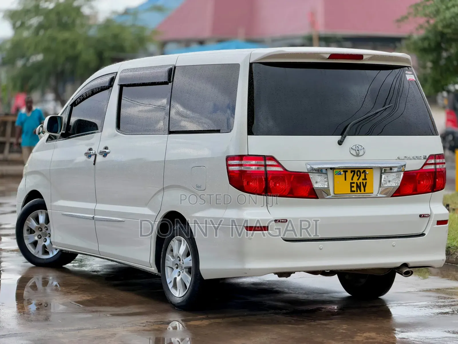 Toyota Alphard 2006 White