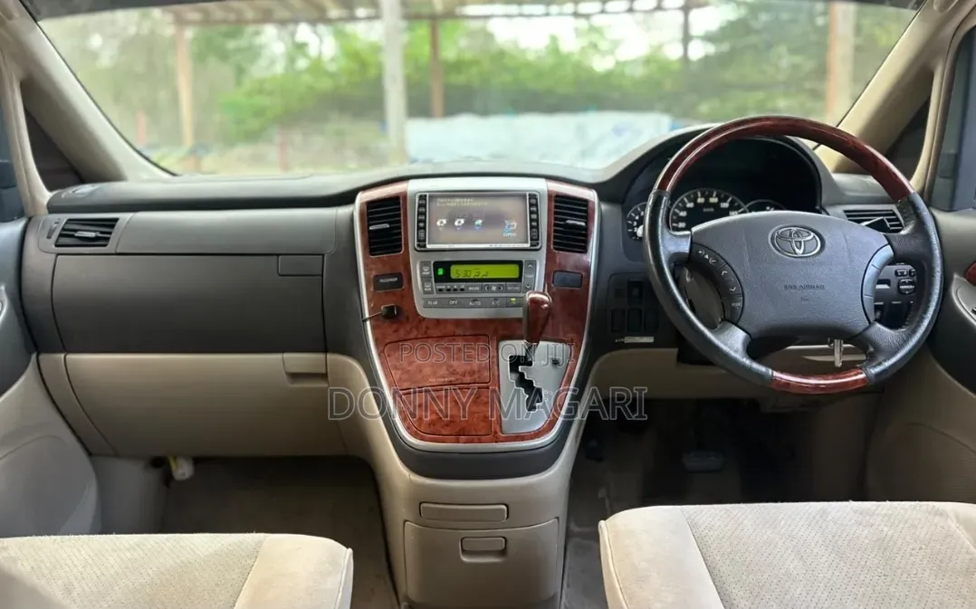 Toyota Alphard 2004 White