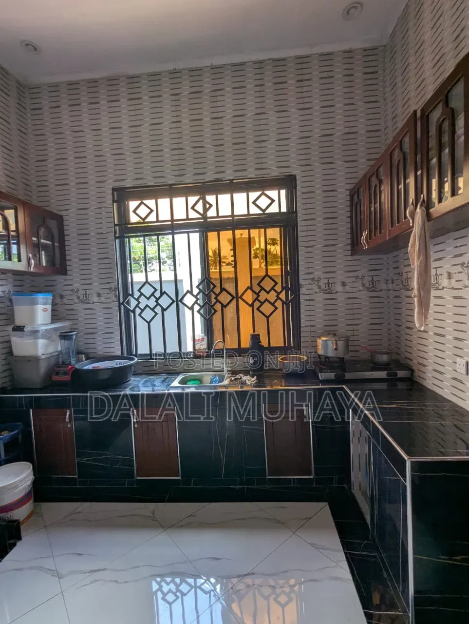 4bdrm House in Mzambarauni, Mbagala for sale