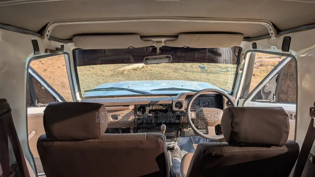 Toyota Land Cruiser 79 Series 2009 White