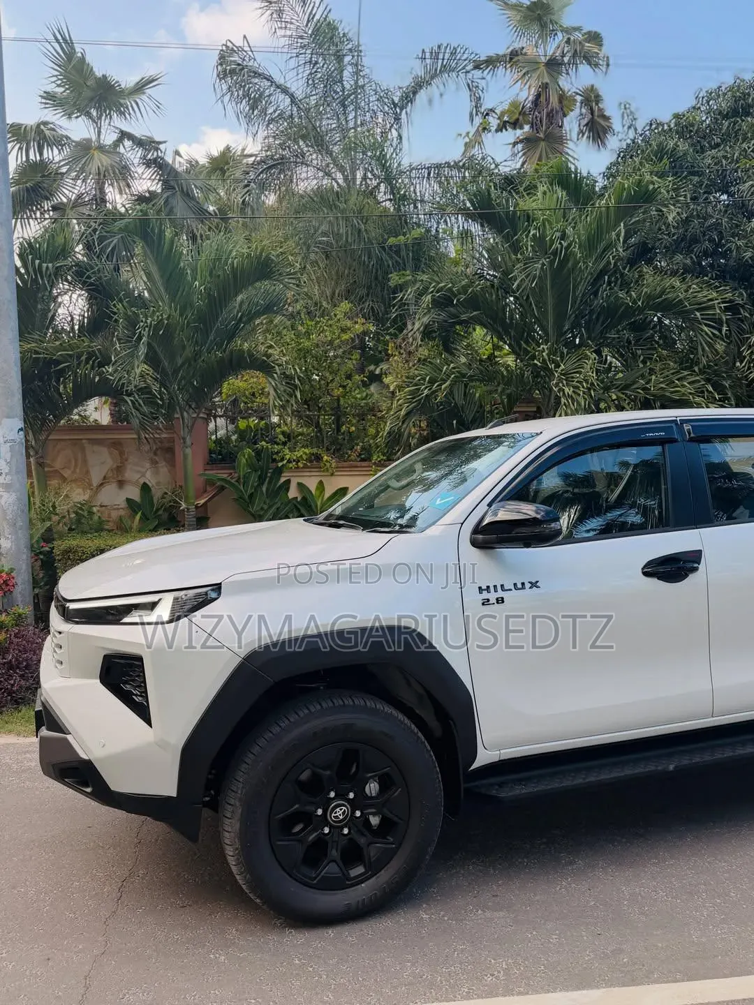 New Toyota Hilux Active (Diesel) 2026 Ivory