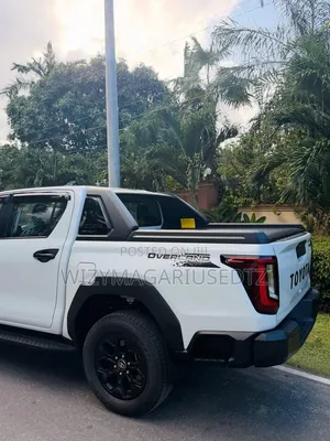 New Toyota Hilux Active (Diesel) 2026 Ivory