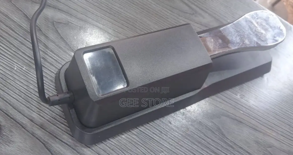 Universal Sustain Pedal for Electronic Keyboards, Digital Pianos