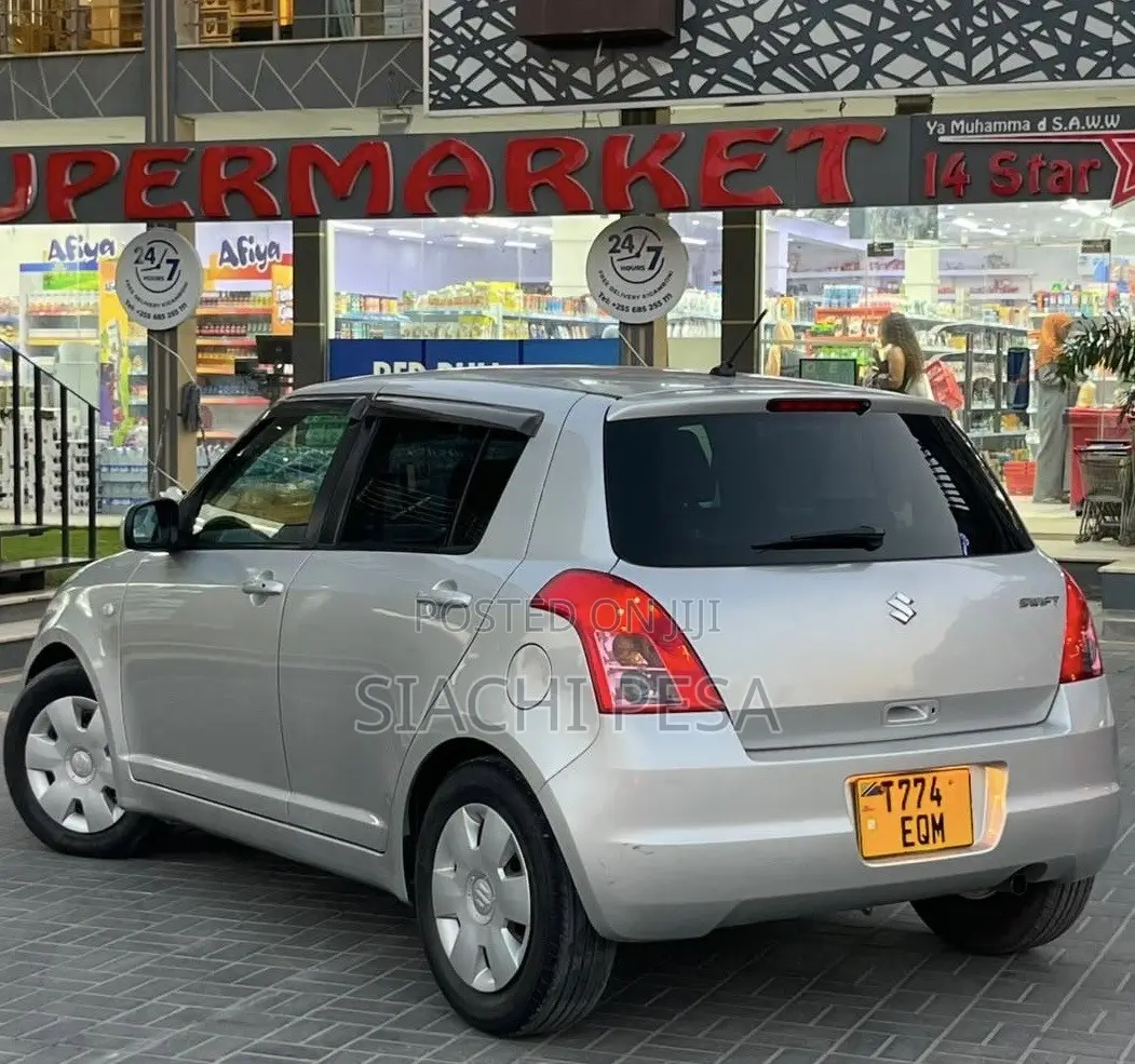 Suzuki Swift 2009 Silver