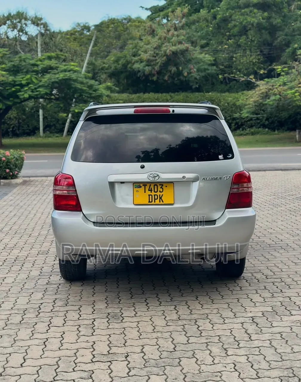 Toyota Kluger 2005 Silver
