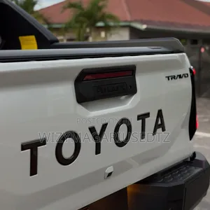 New Toyota Hilux Active (Diesel) 2026 Off white