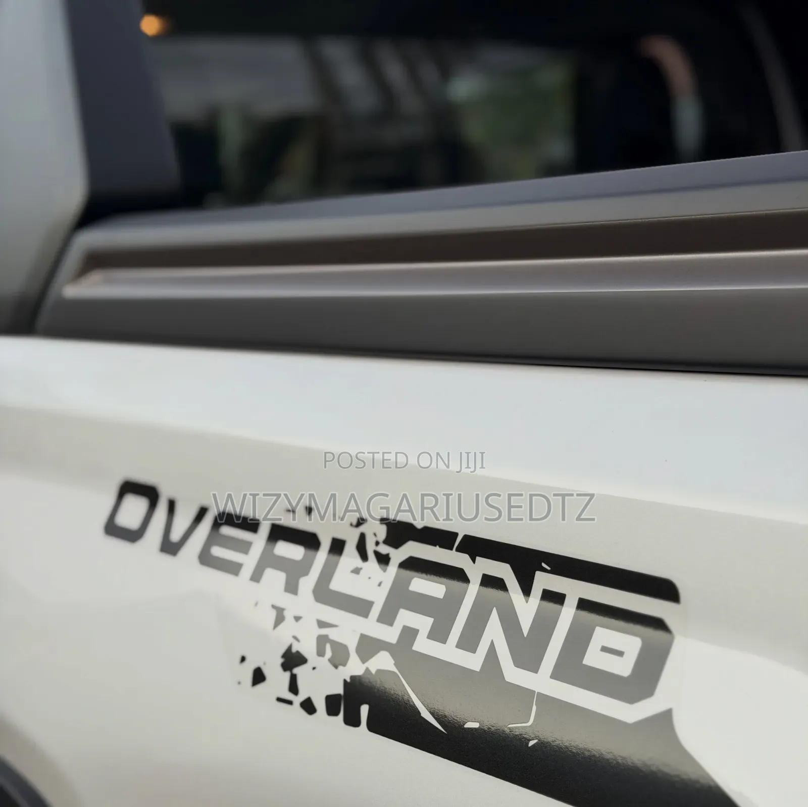 New Toyota Hilux Active (Diesel) 2026 Off white