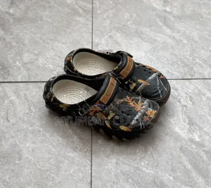 Crocs Realtree Apx Classic